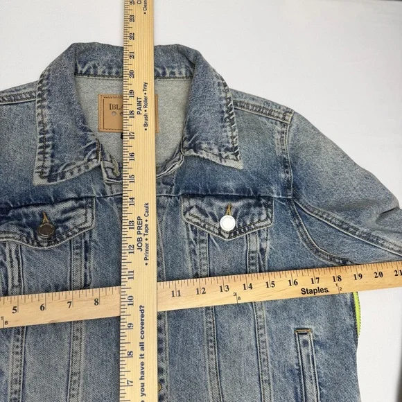 Blank NYC Distressed Denim Jacket Neon Yellow Accent Side Zippers Size Small EUC - Picture 11 of 11